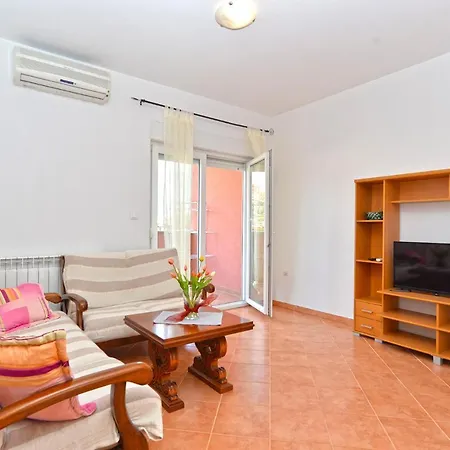 Apartmán Valbandon 2232 *