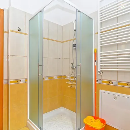 Apartment Valbandon 2232 *